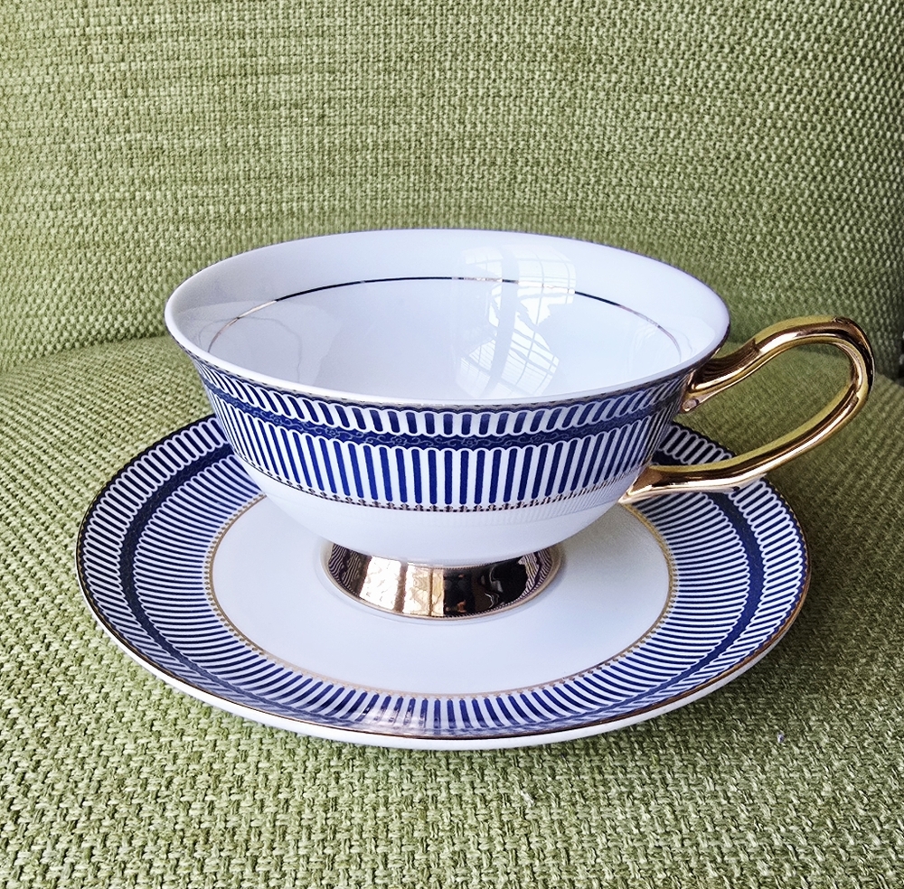Bone China Cup & Saucer ☕️